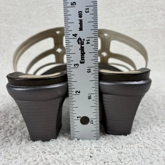 Abeo White and Brown Women's Sandals - Picture 10 of 15